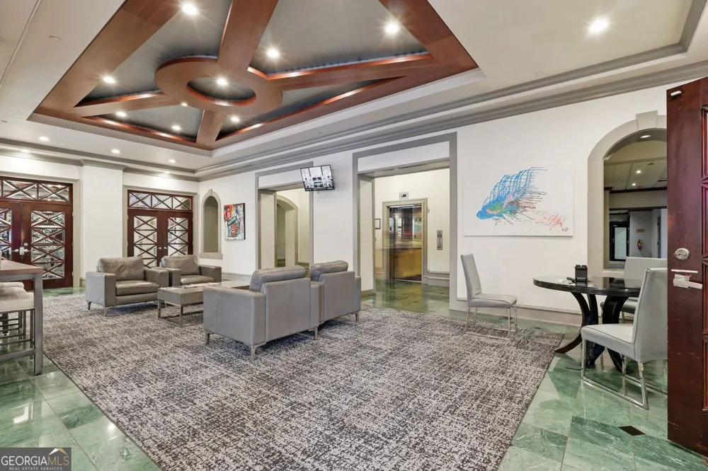 795 Hammond DR Sandy Springs, GA 30328