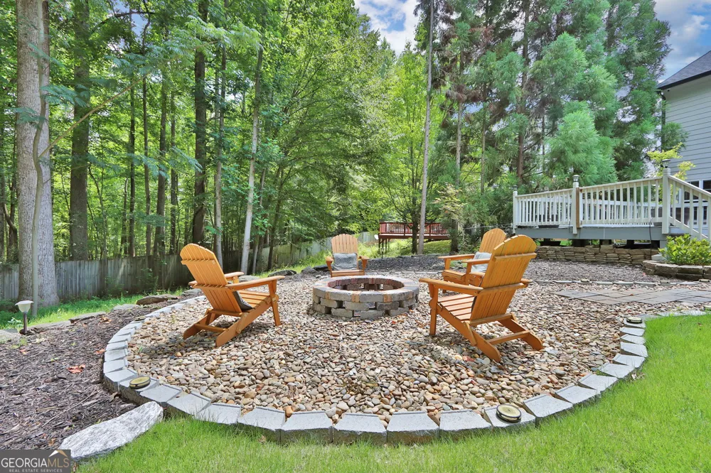 1040 Scenic View TRCE Lawrenceville, GA 30044