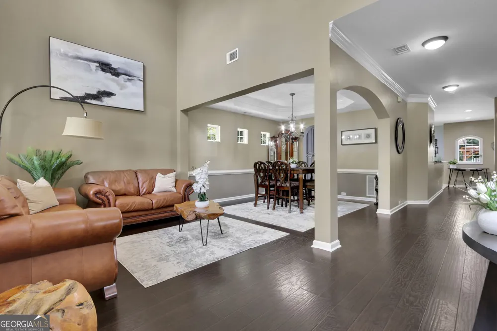 1040 Scenic View TRCE Lawrenceville, GA 30044