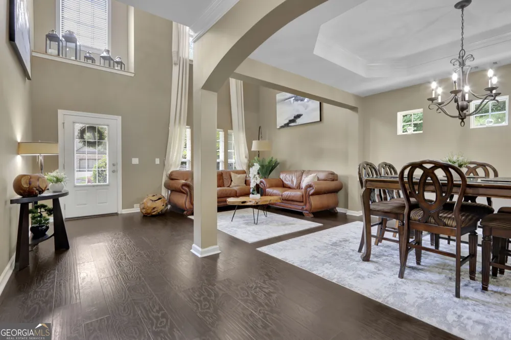 1040 Scenic View TRCE Lawrenceville, GA 30044
