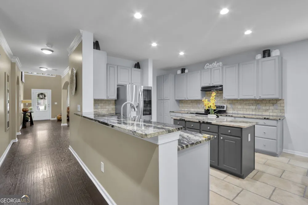 1040 Scenic View TRCE Lawrenceville, GA 30044