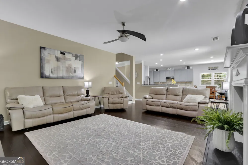 1040 Scenic View TRCE Lawrenceville, GA 30044