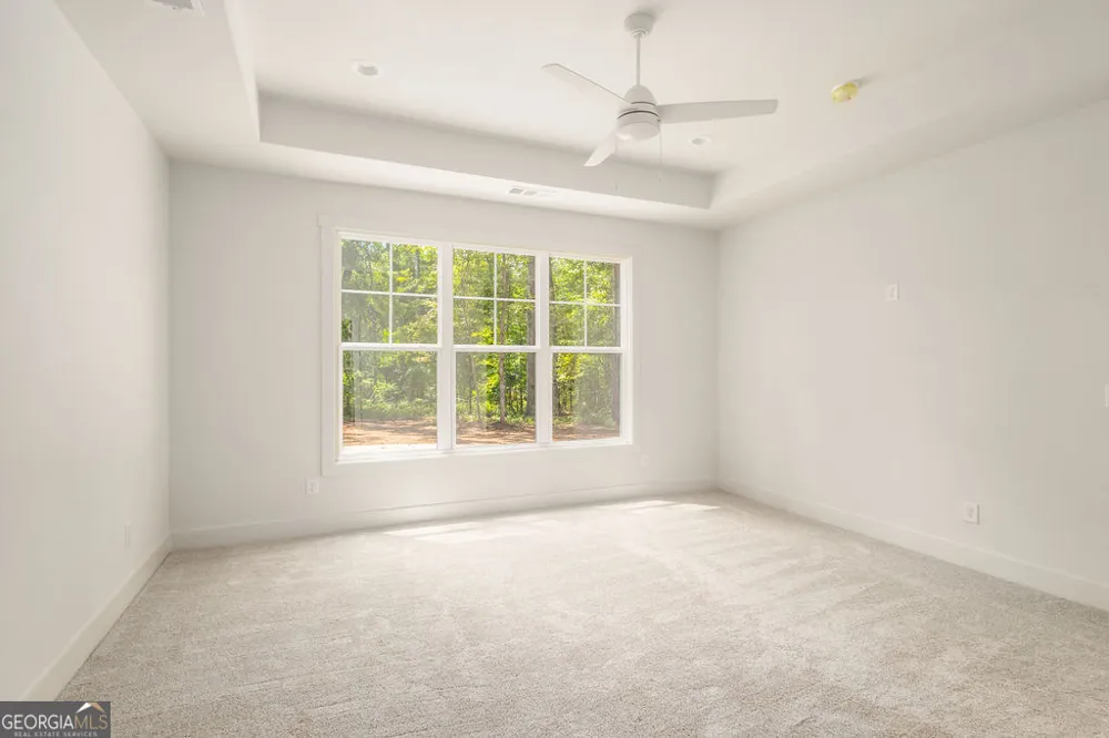 38 Puckett Station DR Moreland, GA 30259