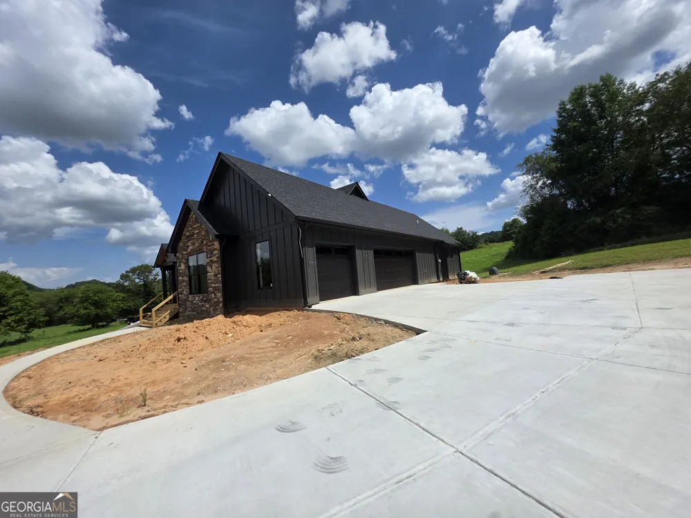 2490 New Hope RD Morganton, GA 30560