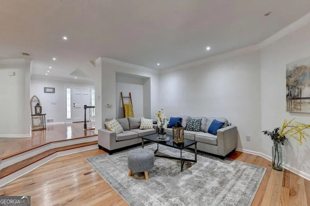 1006 Camden CT Atlanta, GA 30327