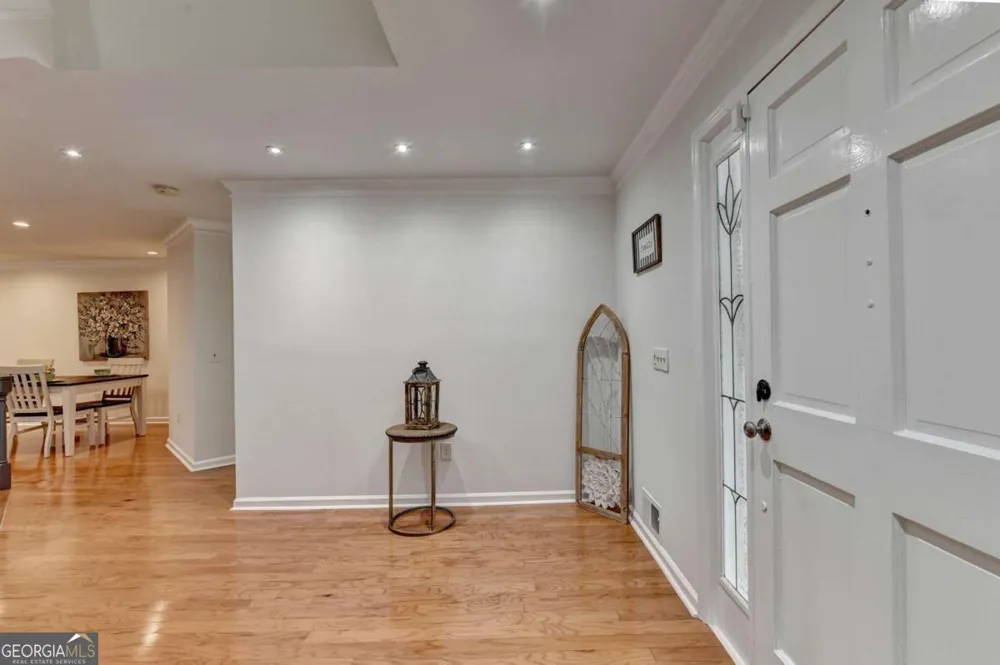 1006 Camden CT Atlanta, GA 30327