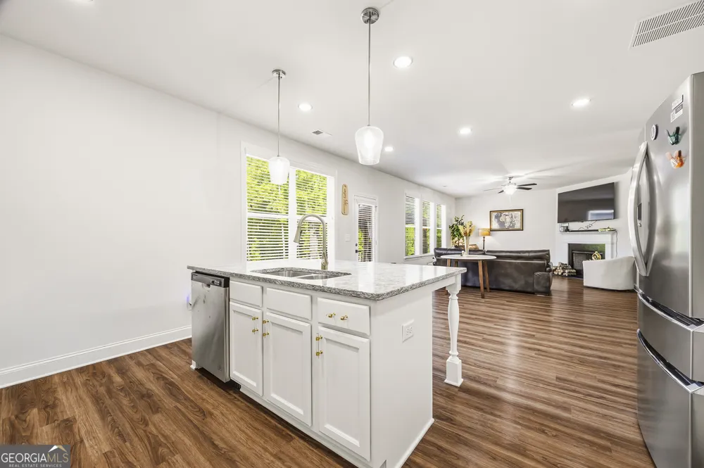 437 Lawson DR Mansfield, GA 30055