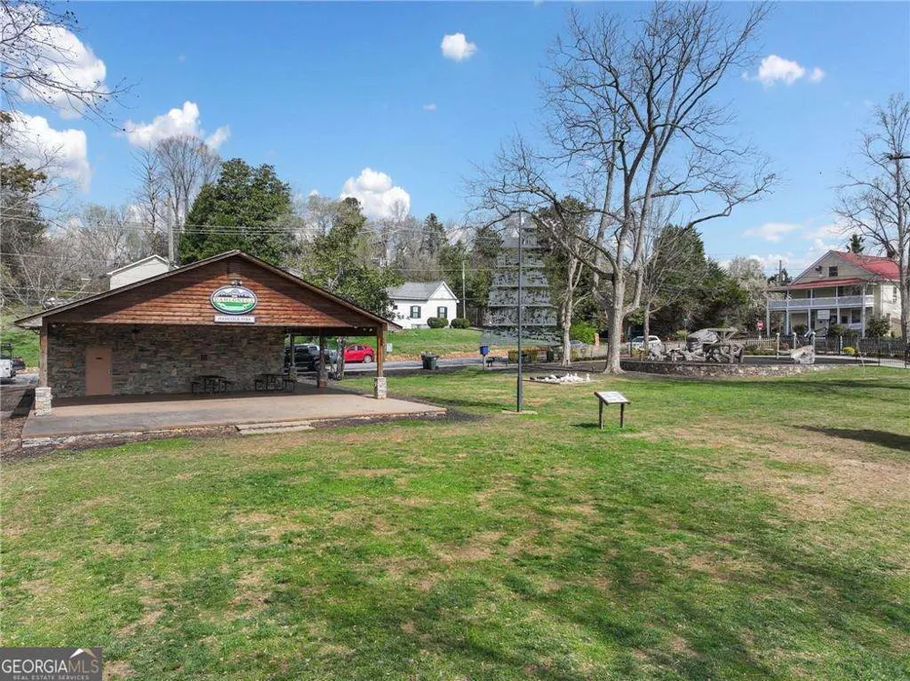 50 Old Stamp Mill RD Dahlonega, GA 30533