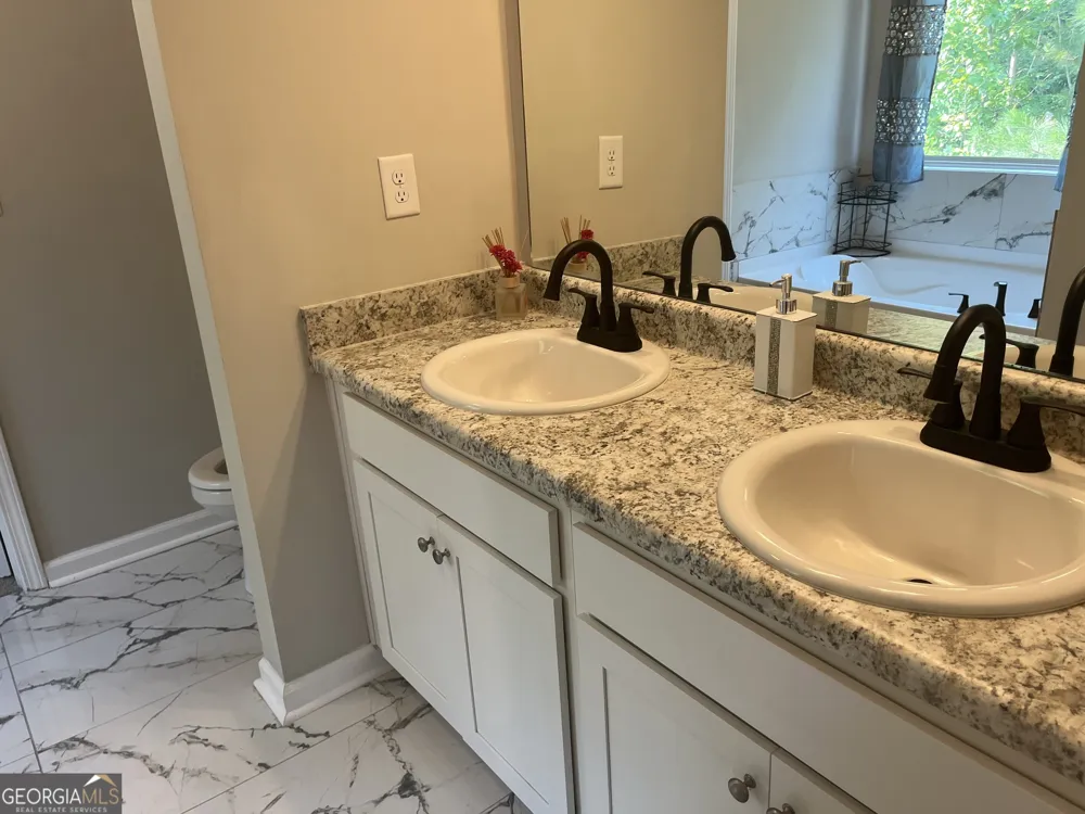 436 Clematis CT Temple, GA 30179