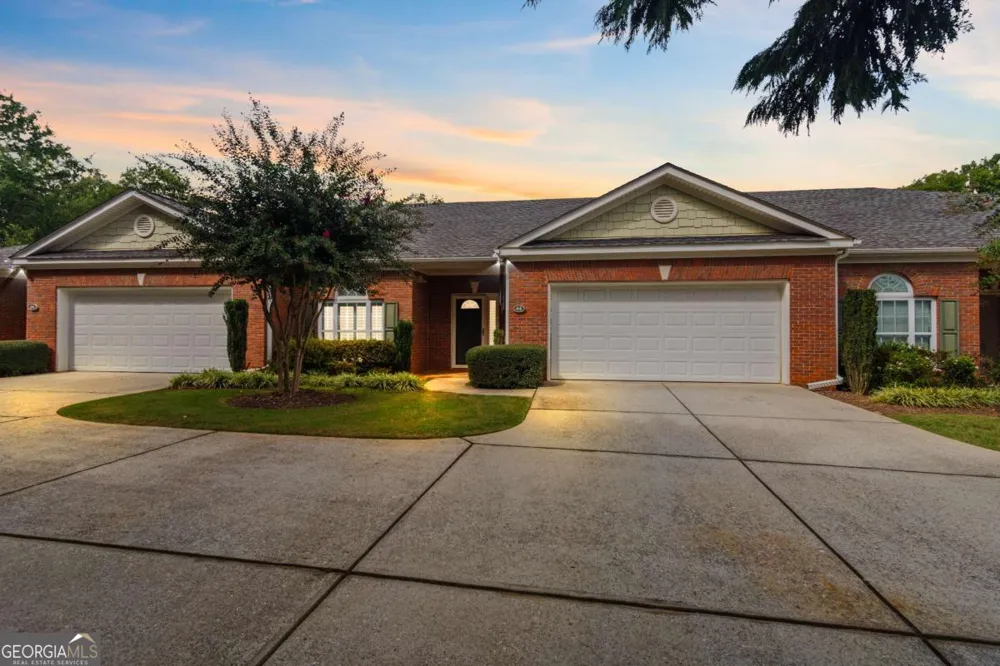 129 Holiday RD Buford, GA 30518