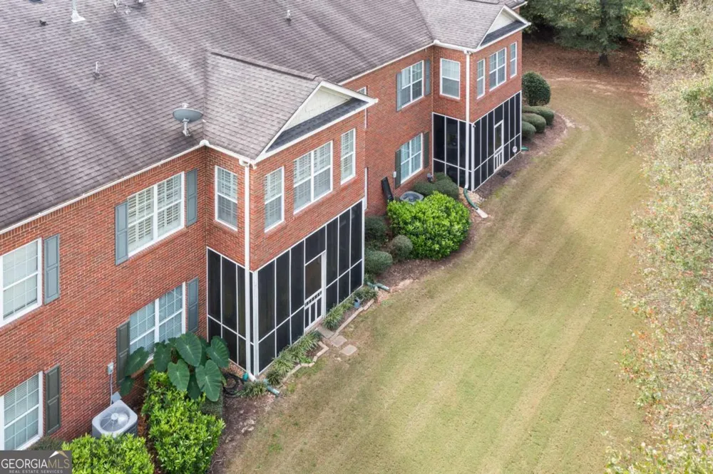 129 Holiday RD Buford, GA 30518