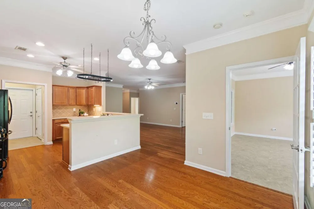 129 Holiday RD Buford, GA 30518