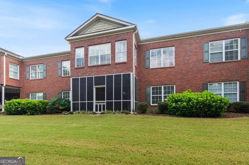 129 Holiday RD Buford, GA 30518