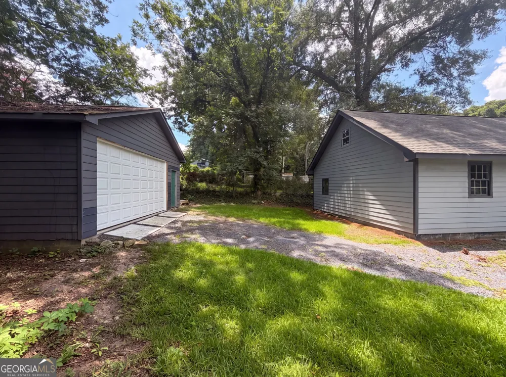 470 Oak DR Hapeville, GA 30354