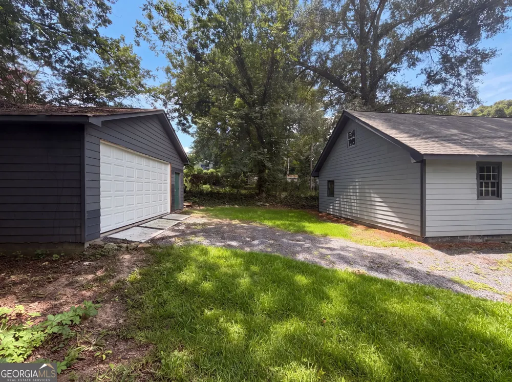 470 Oak DR Hapeville, GA 30354
