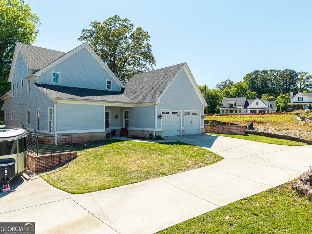 190 Chestnut ST Ball Ground, GA 30107