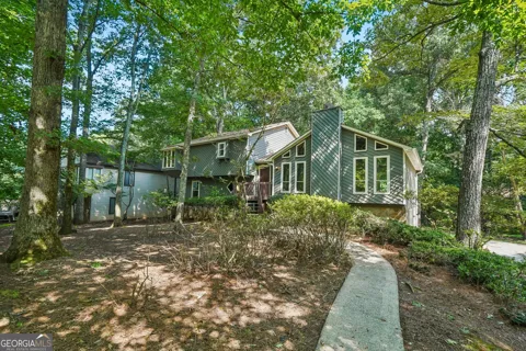 4927 Dillards Mill WAY