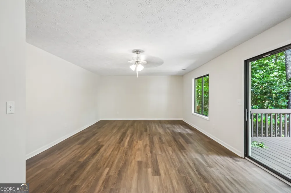 4927 Dillards Mill WAY Peachtree Corners, GA 30096