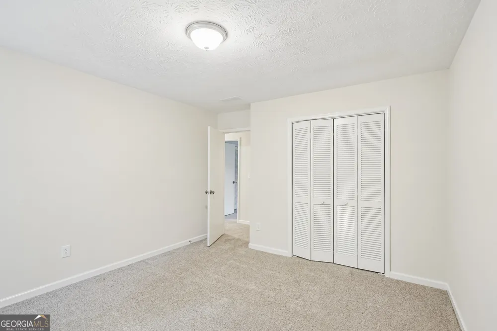 4927 Dillards Mill WAY Peachtree Corners, GA 30096