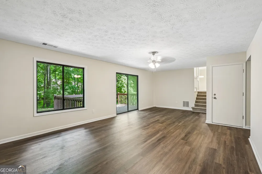 4927 Dillards Mill WAY Peachtree Corners, GA 30096