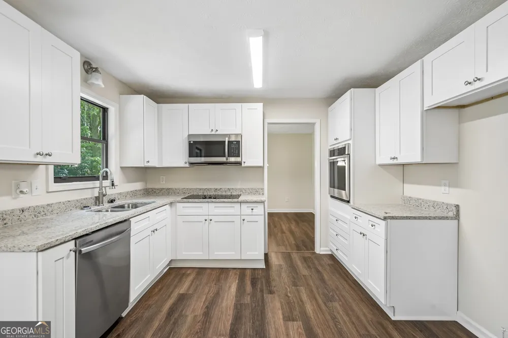 4927 Dillards Mill WAY Peachtree Corners, GA 30096