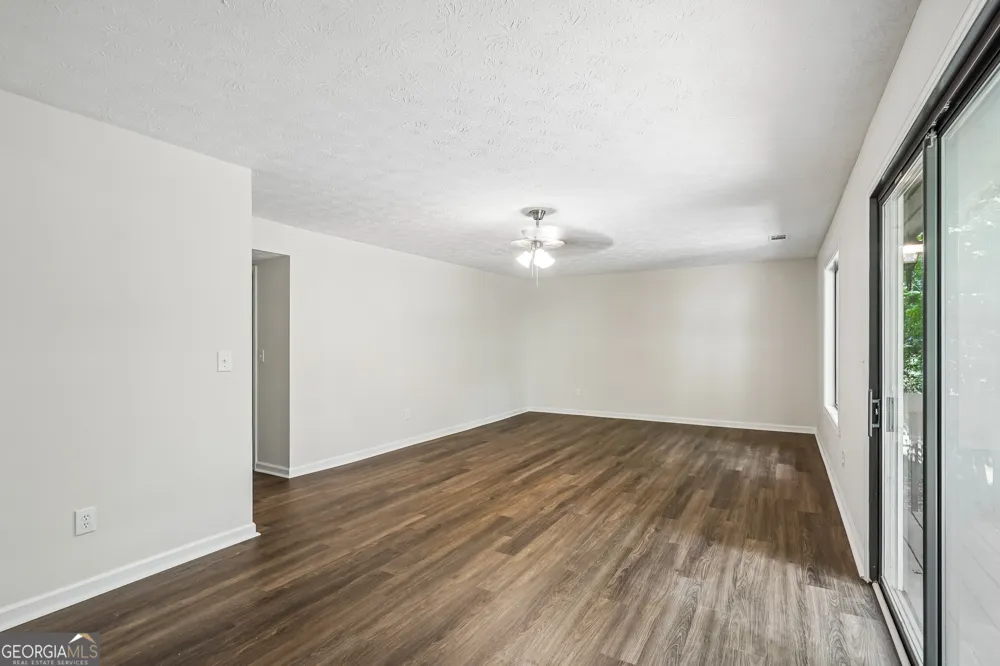4927 Dillards Mill WAY Peachtree Corners, GA 30096