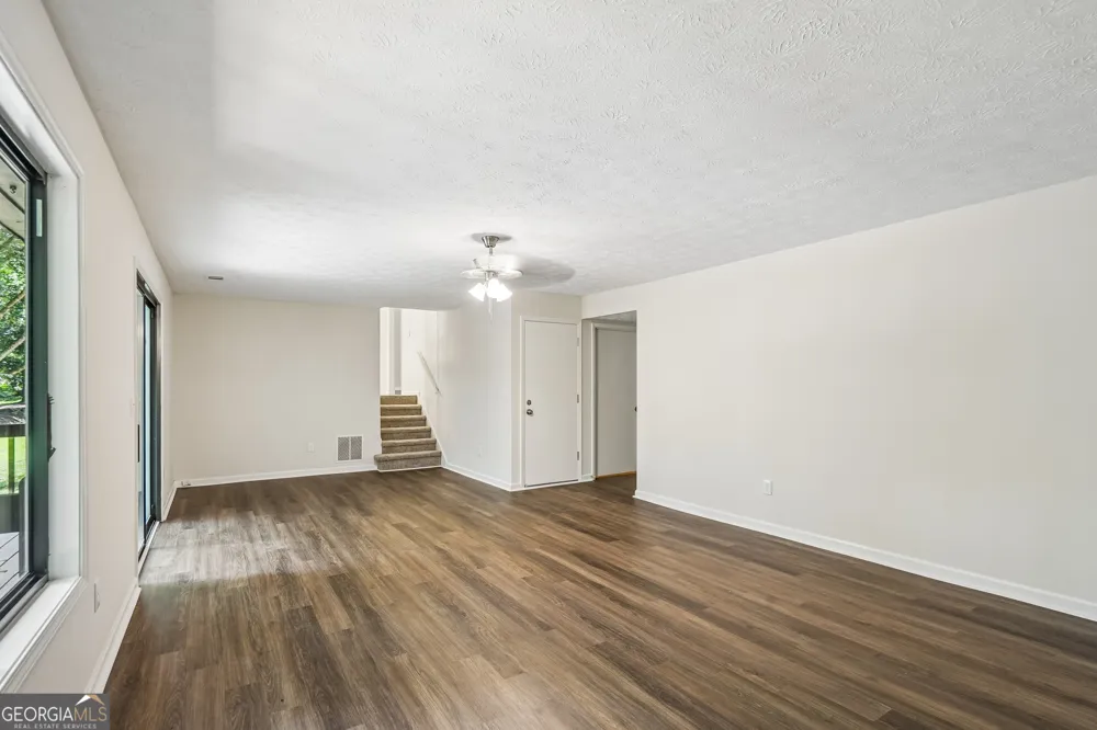 4927 Dillards Mill WAY Peachtree Corners, GA 30096