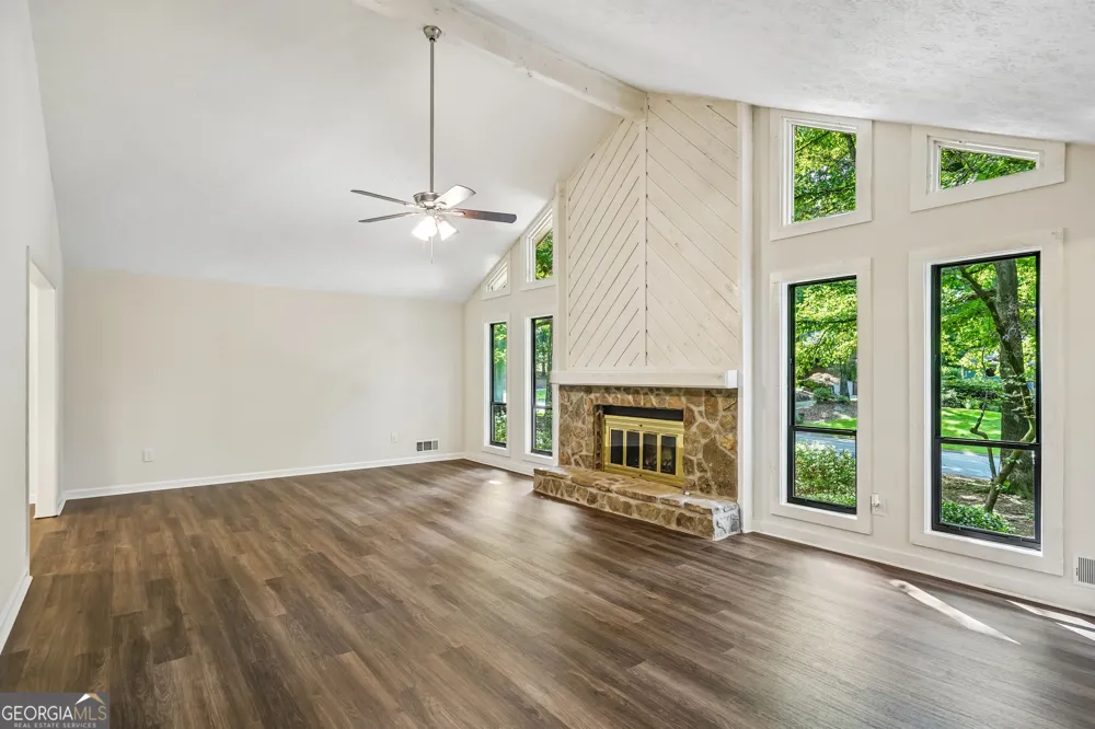 4927 Dillards Mill WAY Peachtree Corners, GA 30096
