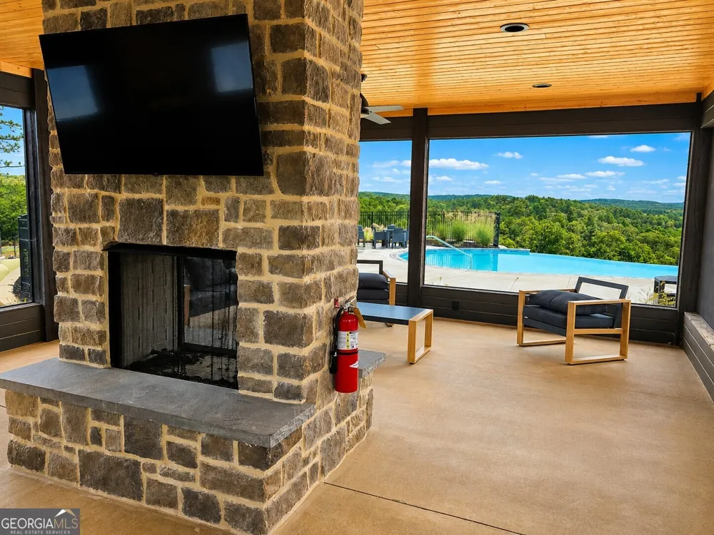0 Canoe WAY Talking Rock, GA 30175