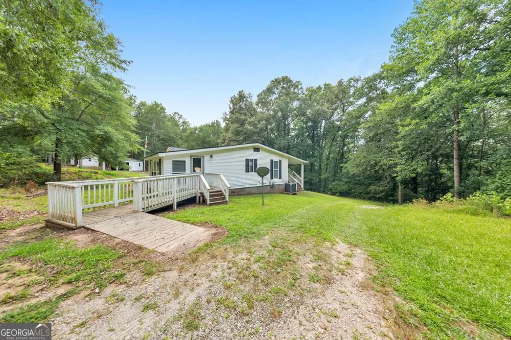 4941 N Helton RD Winston, GA 30187
