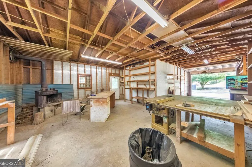 4941 N Helton RD Winston, GA 30187