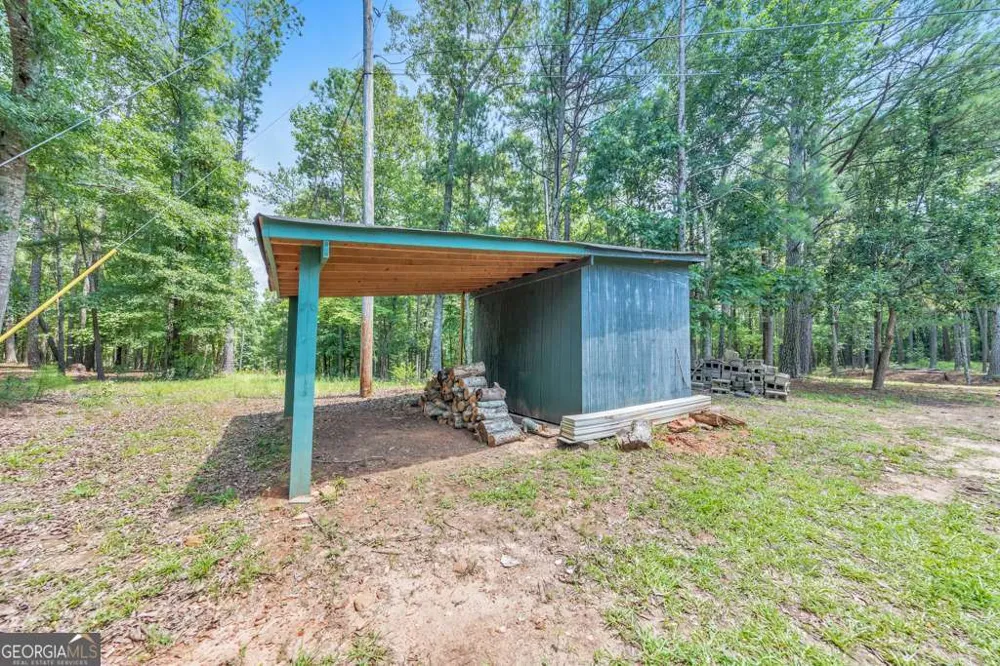 4941 N Helton RD Winston, GA 30187
