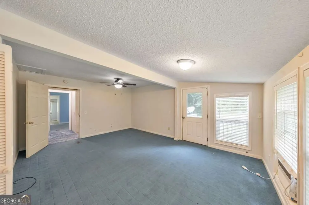 4941 N Helton RD Winston, GA 30187