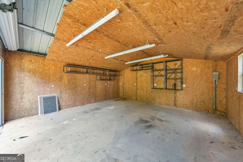 4941 N Helton RD Winston, GA 30187