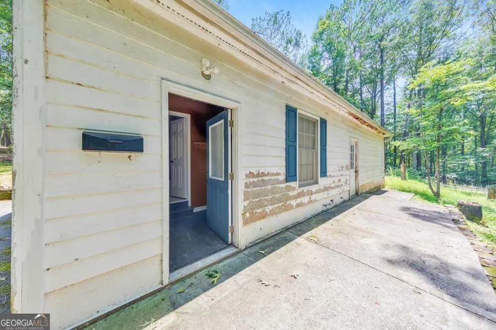 4941 N Helton RD Winston, GA 30187