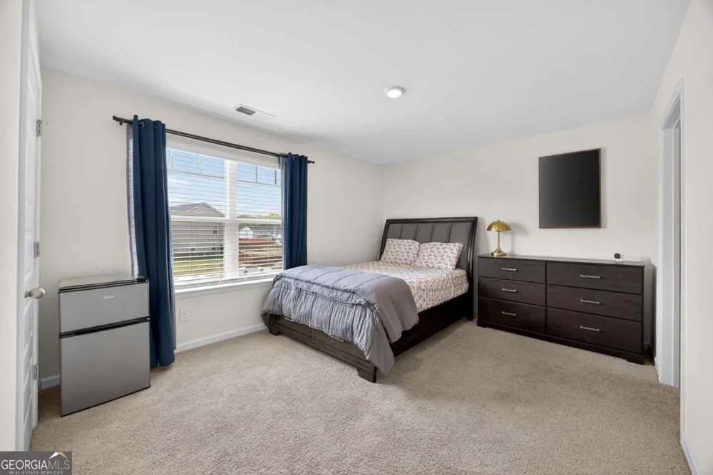 379 Blue Juniper CIR Loganville, GA 30052