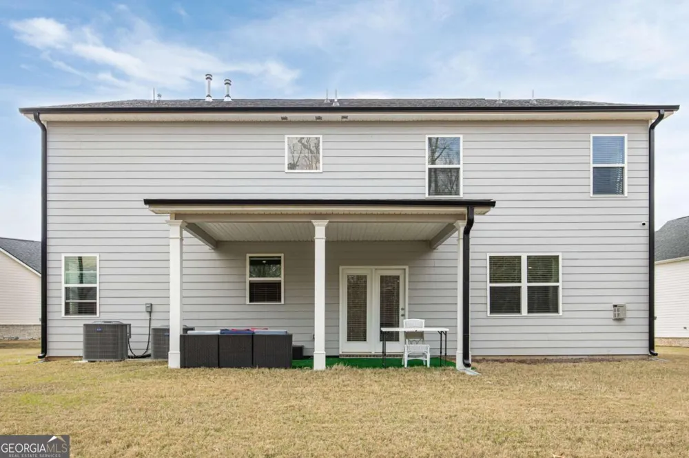 379 Blue Juniper CIR Loganville, GA 30052