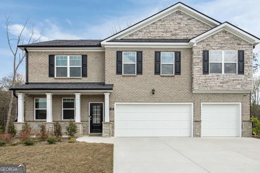 379 Blue Juniper CIR Loganville, GA 30052