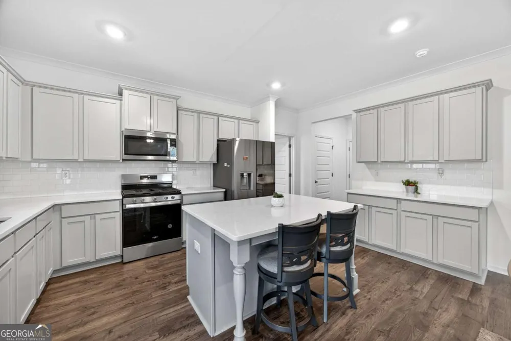 379 Blue Juniper CIR Loganville, GA 30052