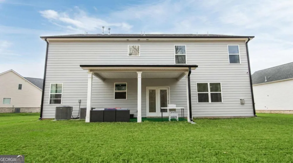 379 Blue Juniper CIR Loganville, GA 30052