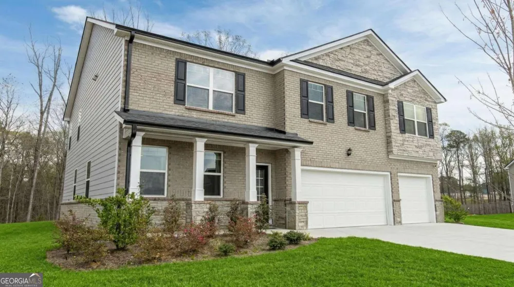 379 Blue Juniper CIR Loganville, GA 30052
