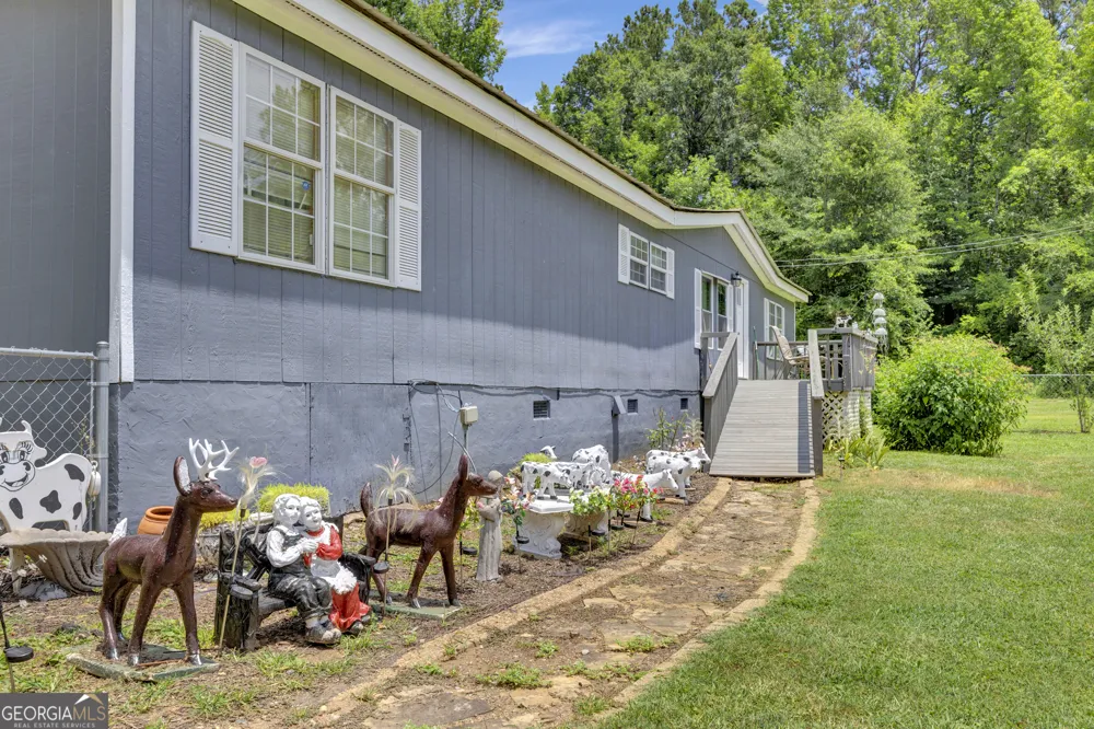 836 Glades RD Eatonton, GA 31024