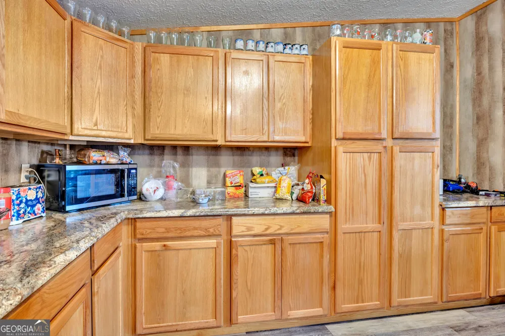 836 Glades RD Eatonton, GA 31024