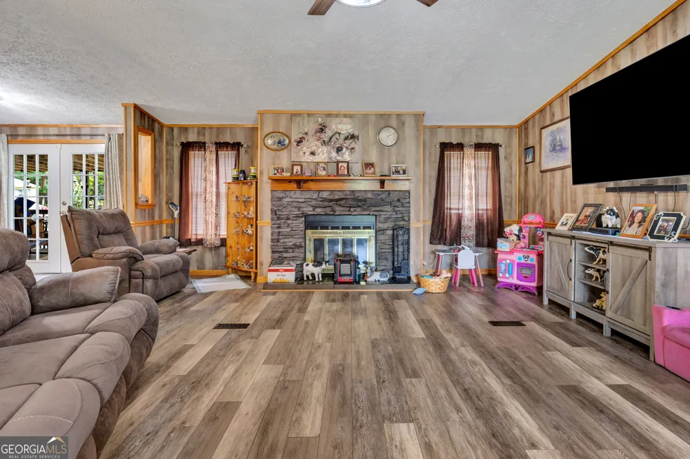836 Glades RD Eatonton, GA 31024