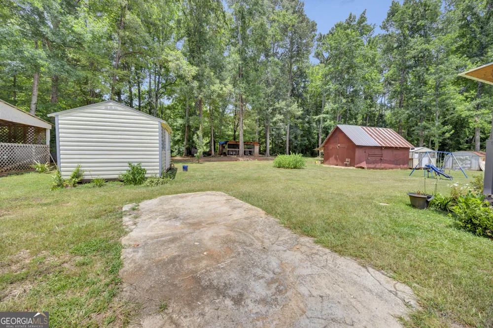 836 Glades RD Eatonton, GA 31024