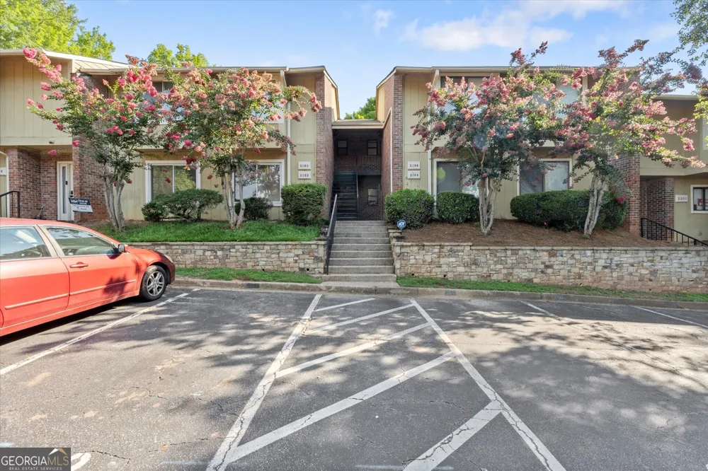 2192 Palmyra DR SE Marietta, GA 30062