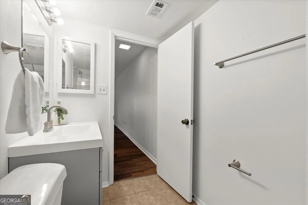 2192 Palmyra DR SE Marietta, GA 30062