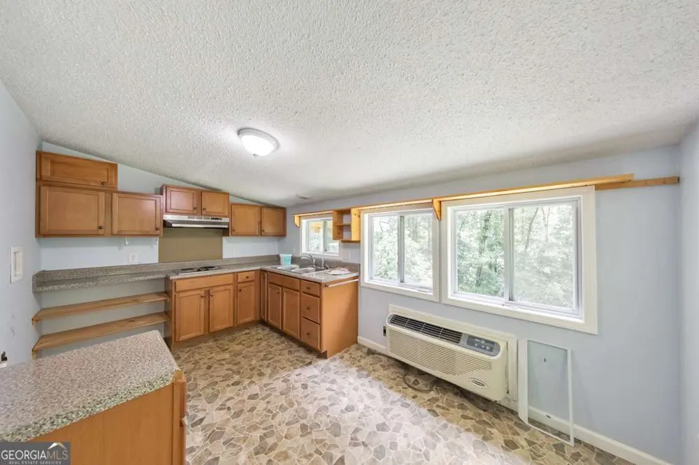 4941 N Helton RD Winston, GA 30187