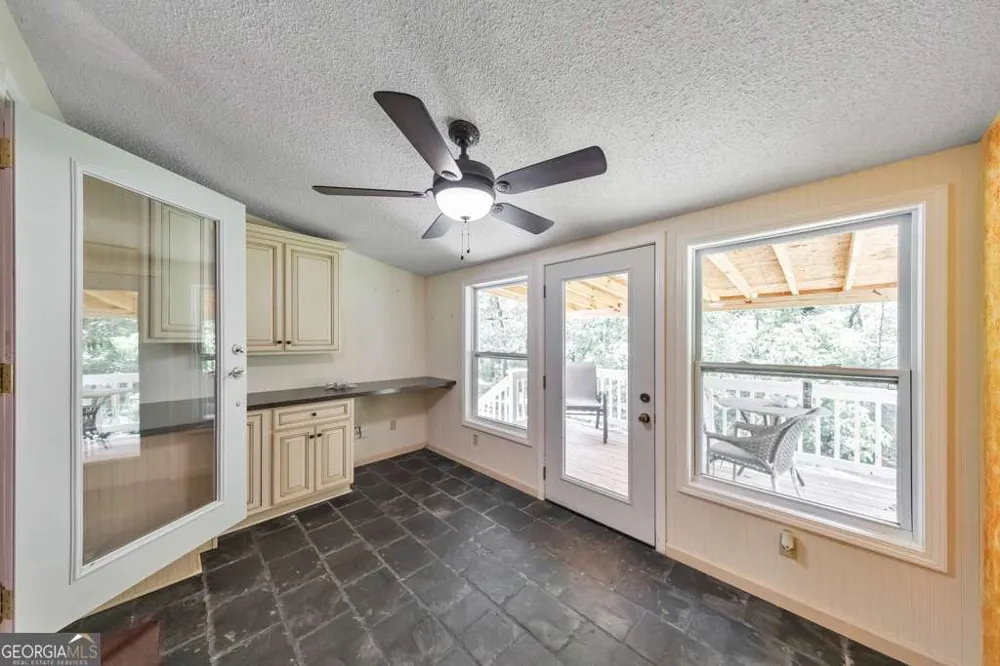 4941 N Helton RD Winston, GA 30187