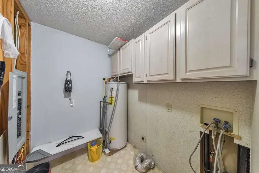 4941 N Helton RD Winston, GA 30187